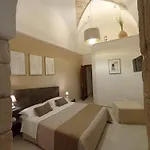Samele 3* ليتشي